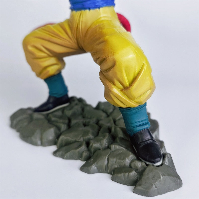 Dragon Ball GT - Generic Goku Super Saiyan 4 Figure