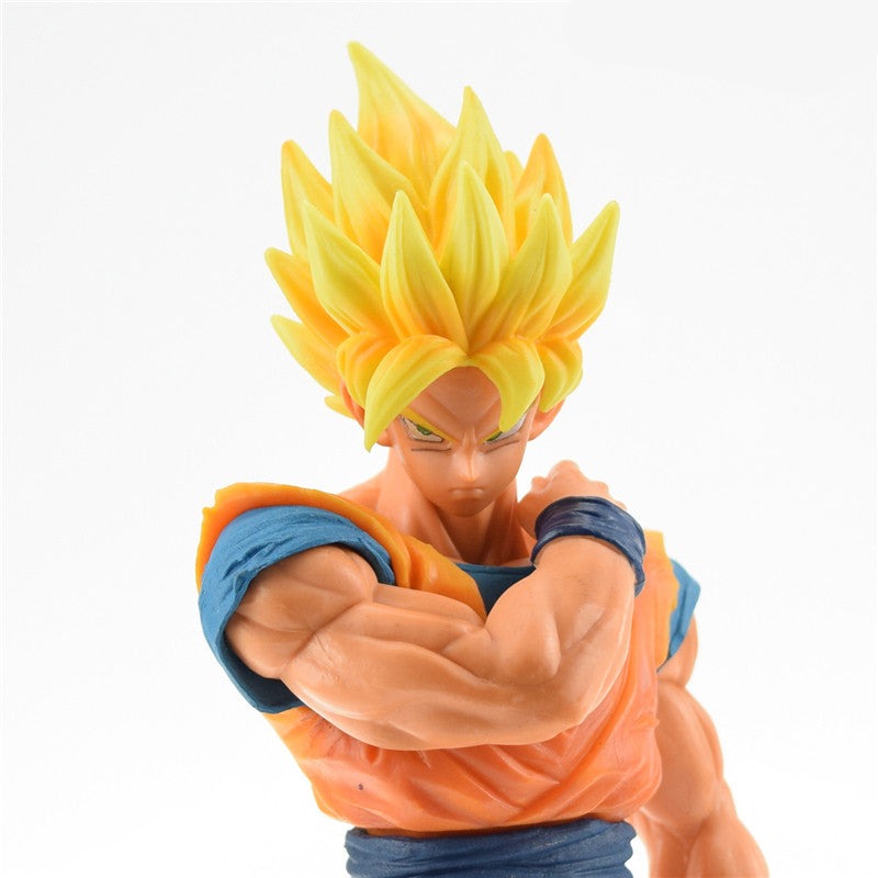 Dragon Ball Z Goku Super Saiyan Resolution of Soldiers Figure