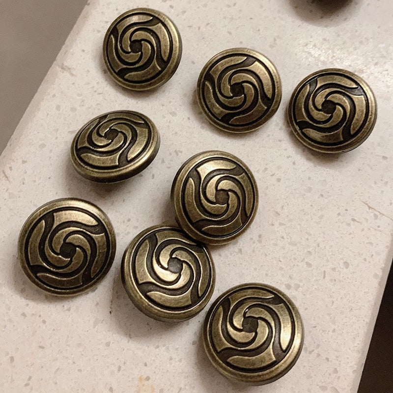 Bouton de cosplay Jujutsu Kaisen uniforme du lycée de Tokyo