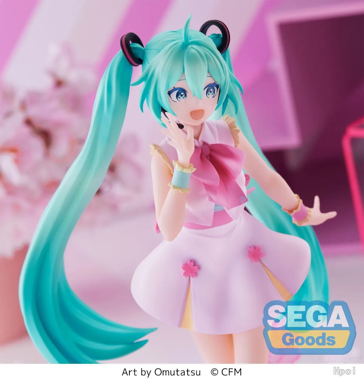 Hatsune Miku Figurine Sakura Future 21cm