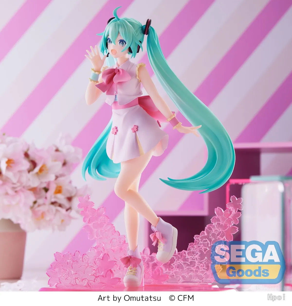Hatsune Miku Figurine Sakura Future 21cm