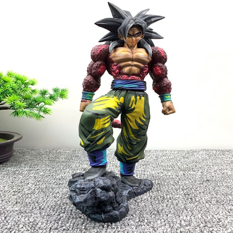 Dragon Ball GT - Generic Son Goku Super Saiyan 4 Figure