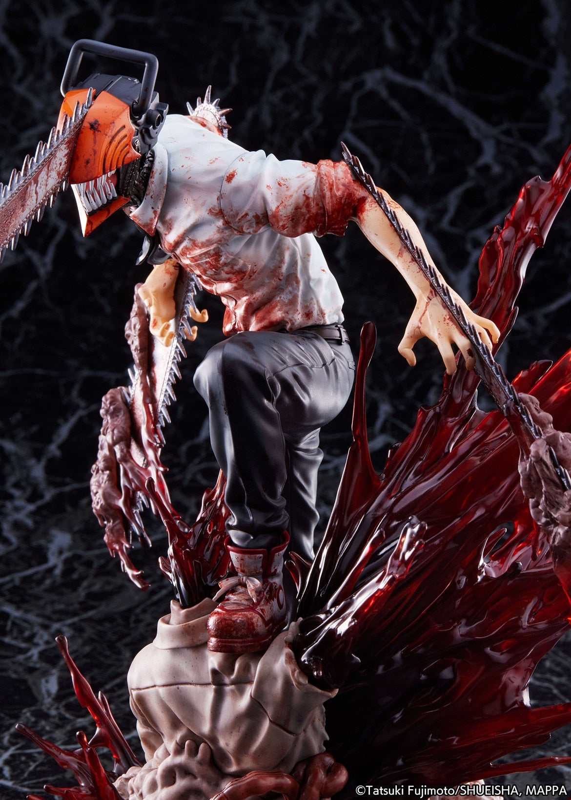 Chainsaw Man Figurine Denji Chainsaw Resin Statue 1/7