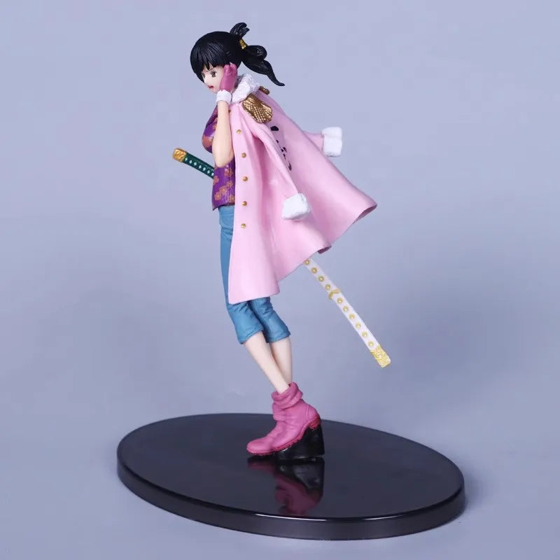 One Piece Figurine Tashigi 17 cm