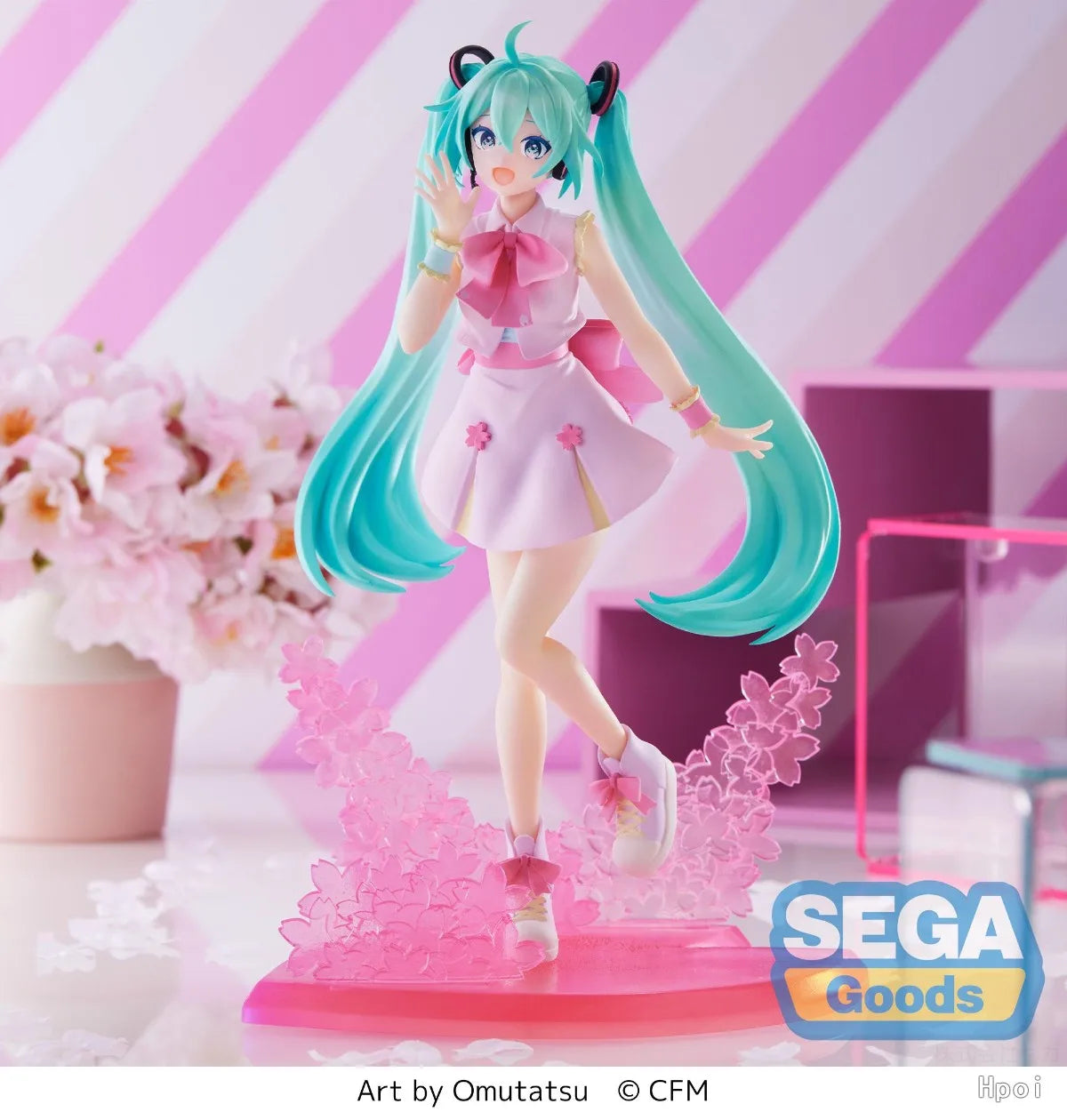 Hatsune Miku Figurine Sakura Future 21cm